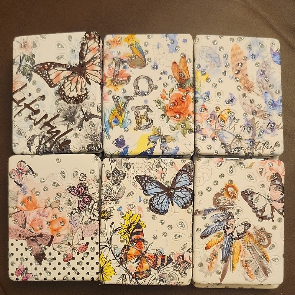 White Butterfly & Floral Compact Mirrors 12 PIECES. - Picture 2 of 4